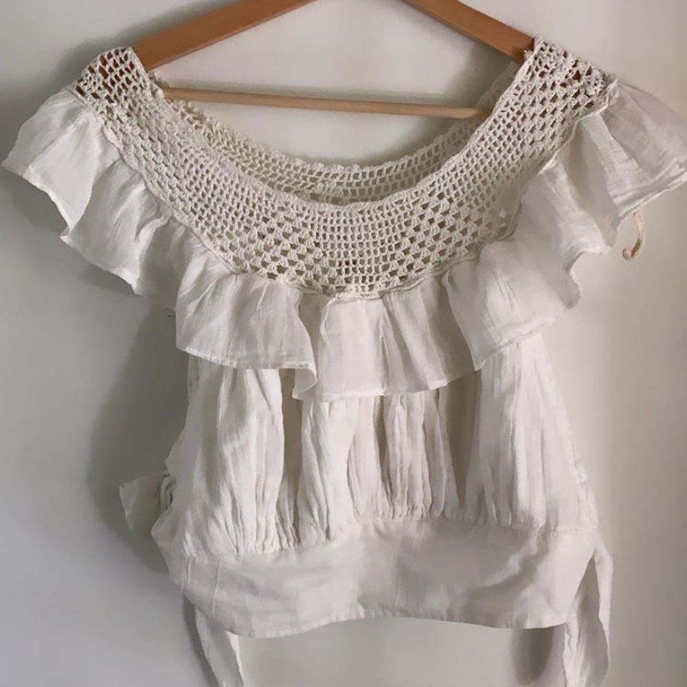 FREE PEOPLE CROCHET CROP TOP